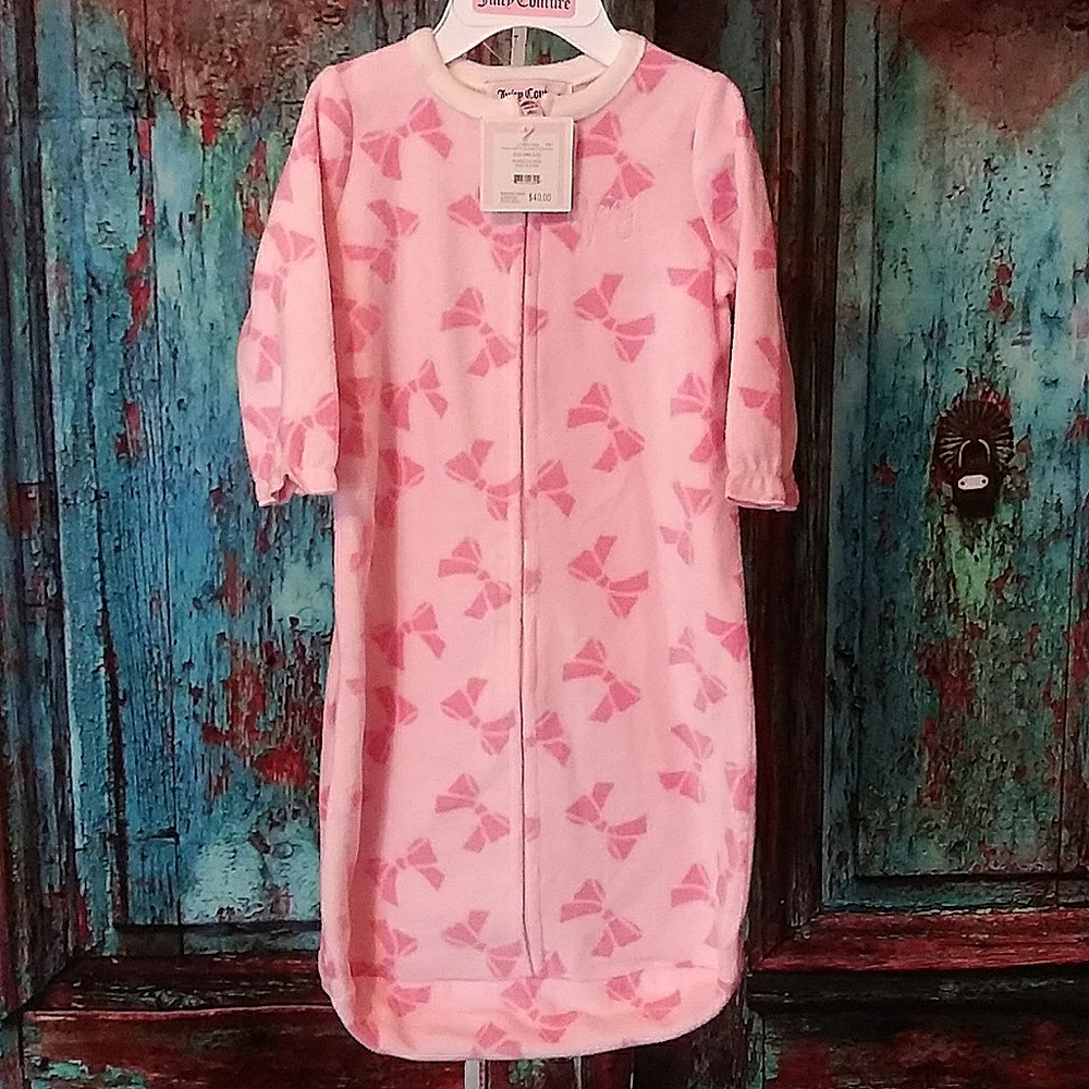 Infant girls layette blanket sleeper